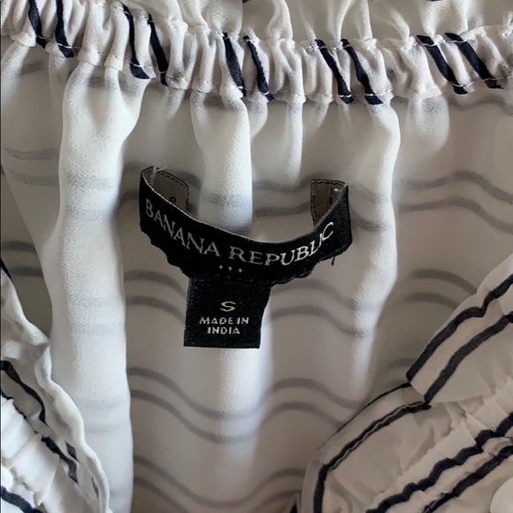 NWOT Banana Republic Top - Picture 3 of 6